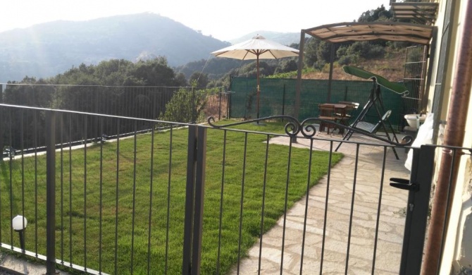 New!La Peonia,casa in montagna, prato verde panorama stupendo-Sardegna