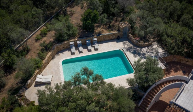 Villa Brunilde with private pool by Sardiniafamilyvillas