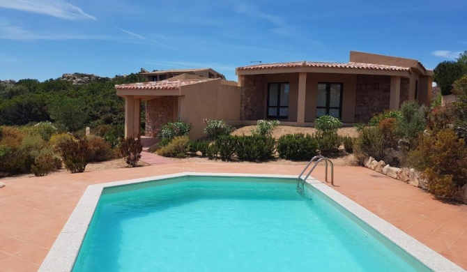 Villa Mavi with swimming pool and solarium with seaview