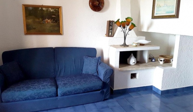 2 bedrooms appartement at Olbia 300 m away from the beach with sea view and enclosed garden