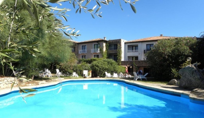 Residence Pool & Gardens in Porto Rotondo, Sardinia