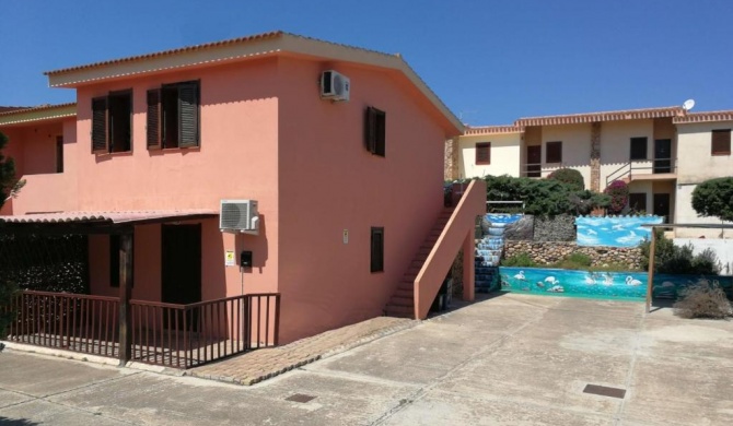 Appartamenti Residenziali Trilocali 5 posti letto via Oristano